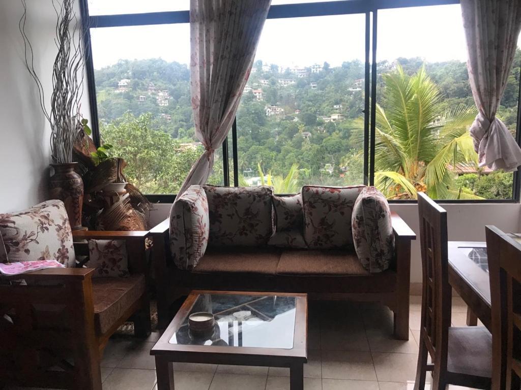 Luxury Apartment The Walkers Nest Kandy Exterior photo